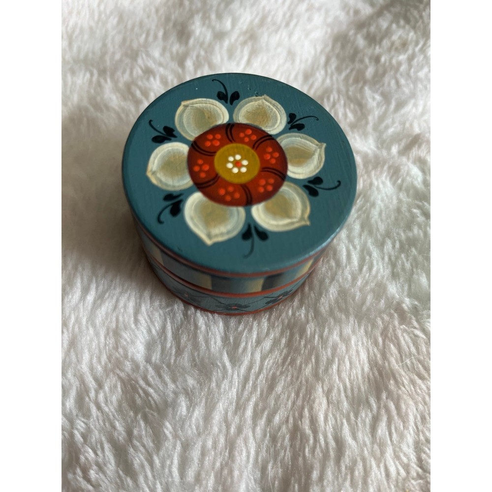 Vintage Wooden Trinket Ring Box